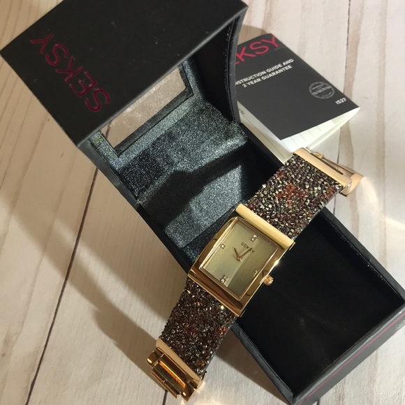 Swarovski crystal watch. - Picture 1 of 7